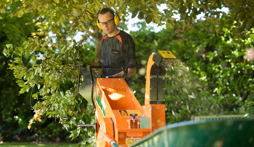 Eliet broyeur de branches et végétaux